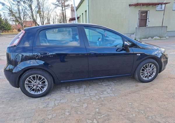 Fiat Punto Evo cena 12900 przebieg: 240000, rok produkcji 2012 z Elbląg małe 562